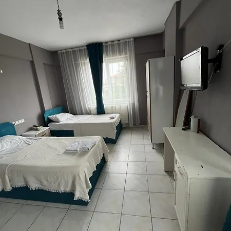 Dramali And Restaurant Hotel 2*