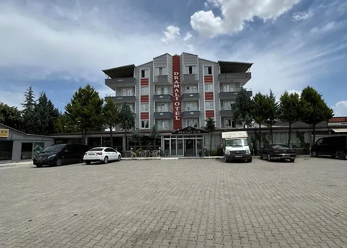 Hotel Dramali And Restaurant Dazkiri