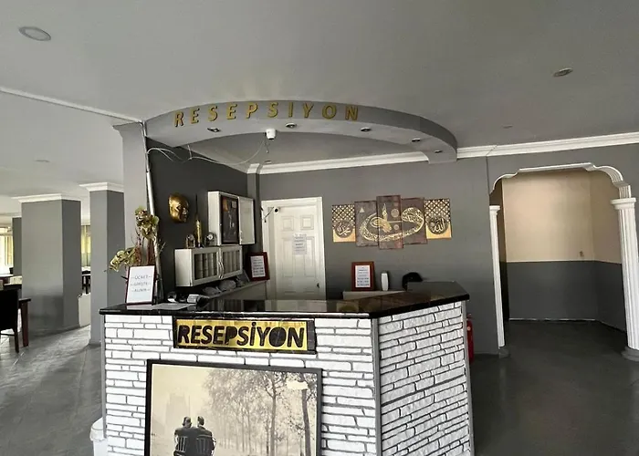 Dramali And Restaurant 2*