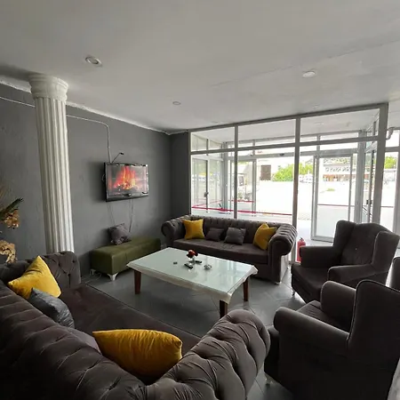 Dramali And Restaurant 2*