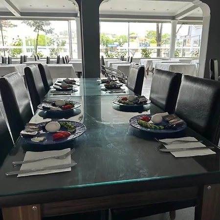 酒店 Dramali And Restaurant