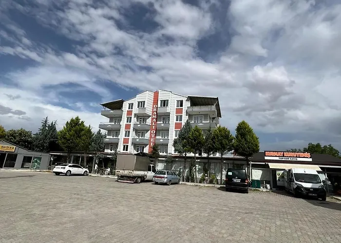 Hotel Dramali And Restaurant 2*